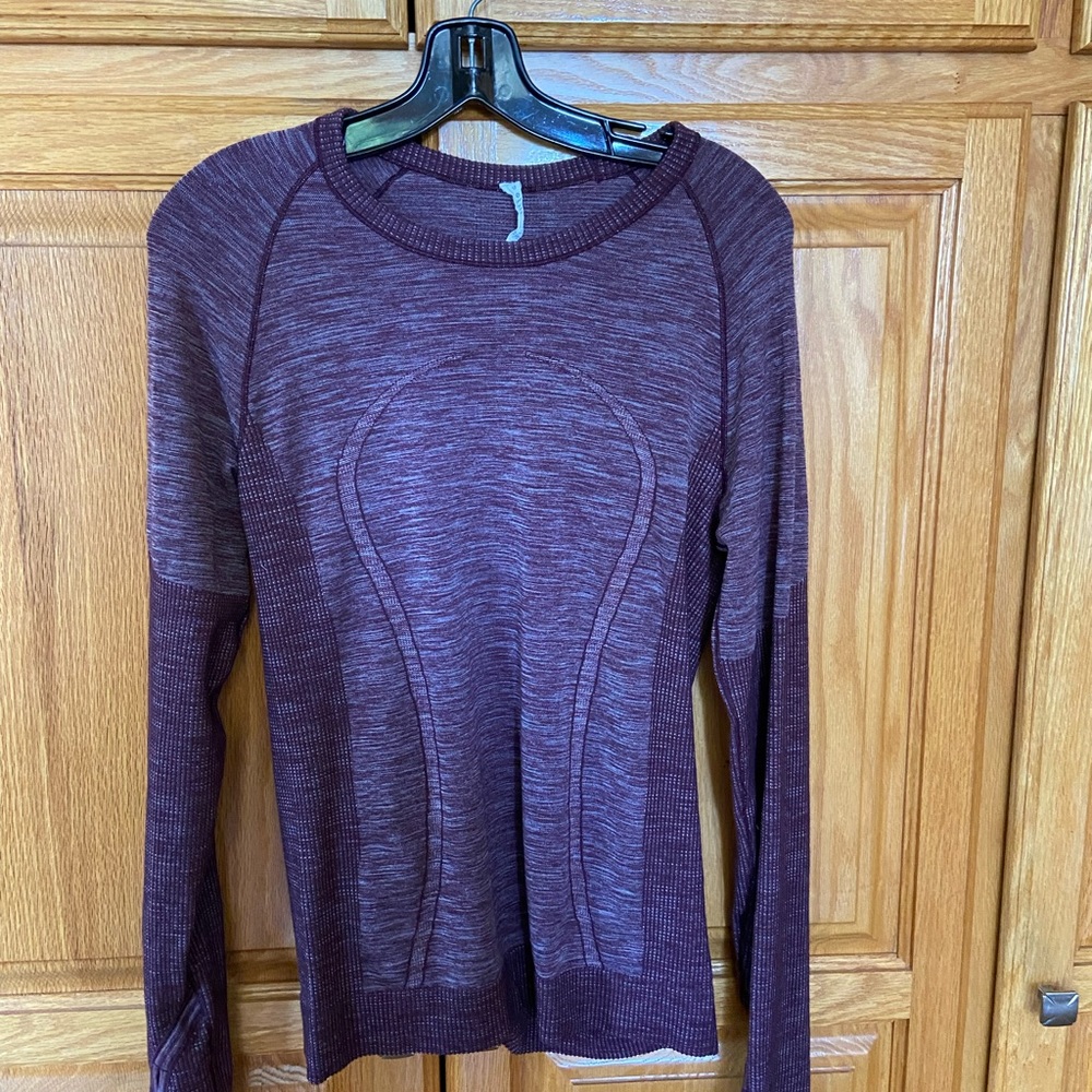 ****SOLD****Lululemon size 10 Swifty